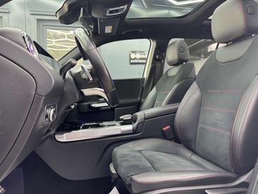 Mercedes GLB 200 AMG Line — photo 11