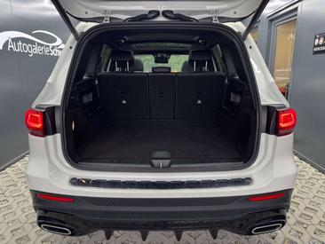 Mercedes GLB 200 AMG Line — photo 17
