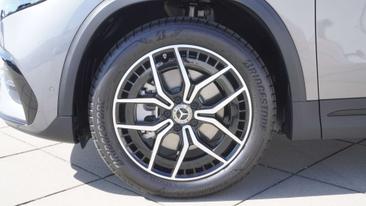 Mercedes EQA 250 — photo 7