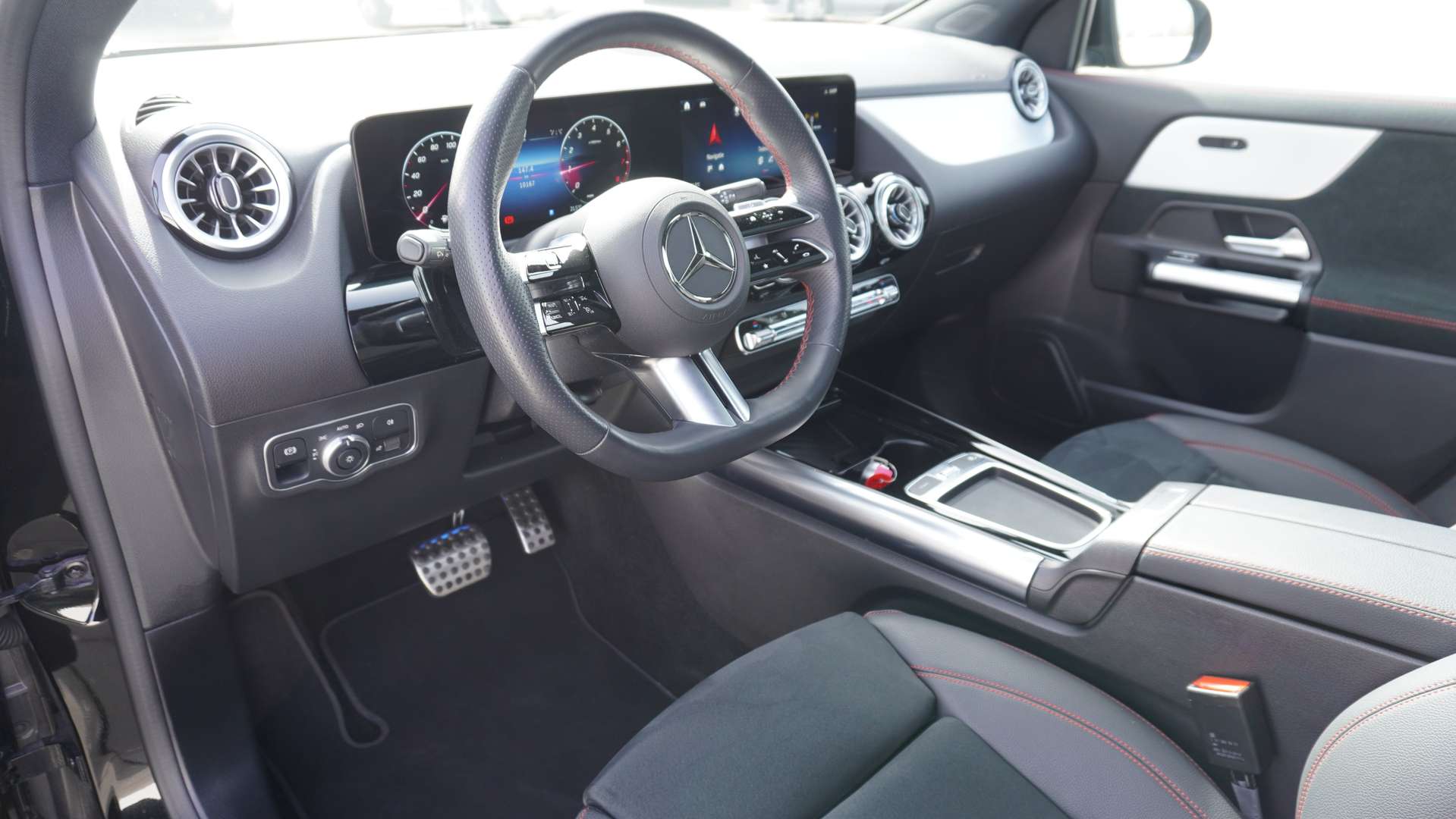 Mercedes GLA 200 AMG Line - 2024 - Joinsteer - #9