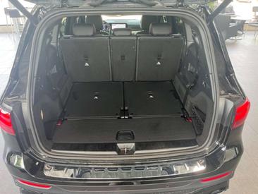 Mercedes GLB 220 AMG LINE — photo 10