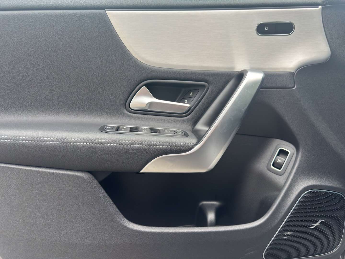 Mercedes CLA 200 Adv.Plus - 2023 - Joinsteer - #12