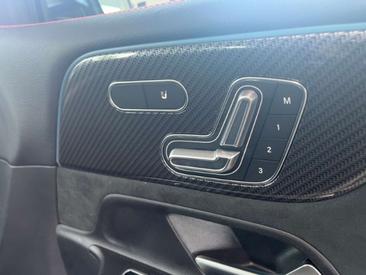 Mercedes GLB 220 AMG LINE — photo 23