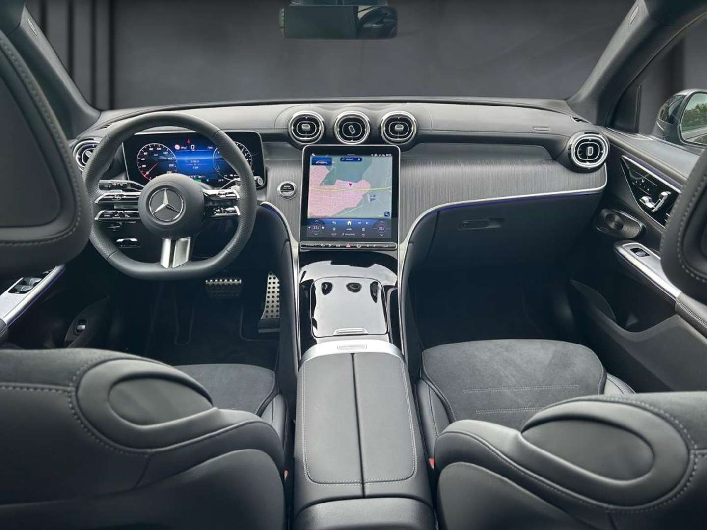 Mercedes GLC 300 AMG Line - 2025 - Joinsteer - #12