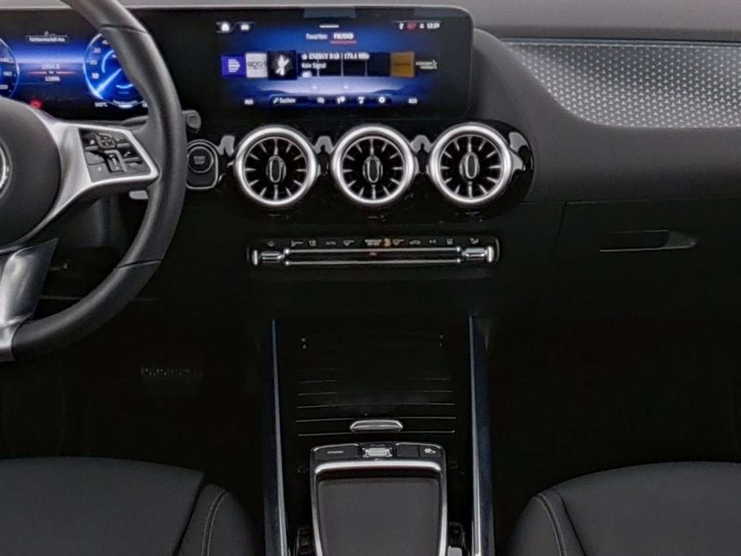 Mercedes EQA 350 4MATIC - 2024 - Joinsteer - #7