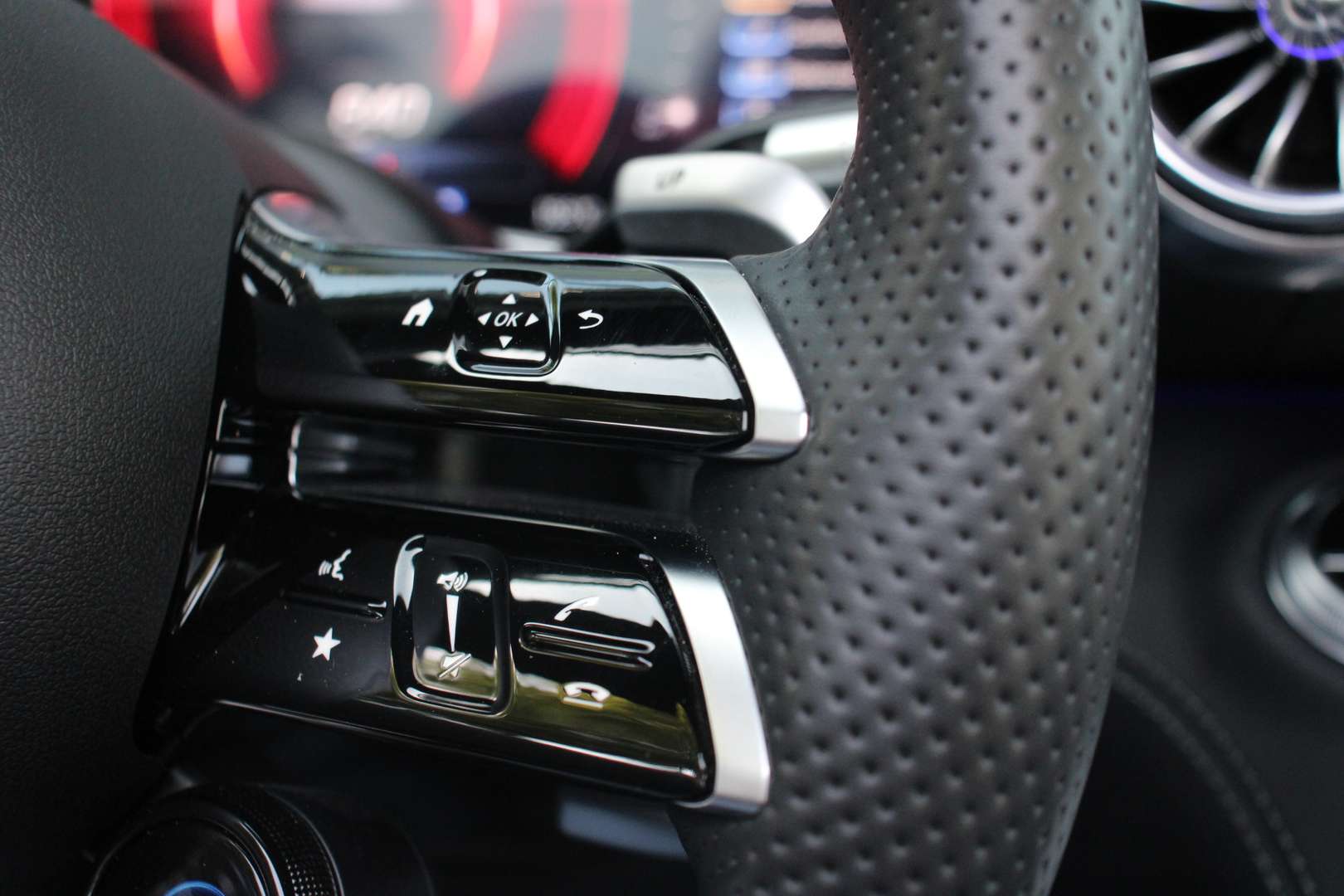 Mercedes SL 43 Premium - 2023 - Joinsteer - #37