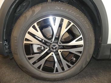 Mercedes GLA 250 4M PROGRESSIVE LINE ADVANCED — photo 3