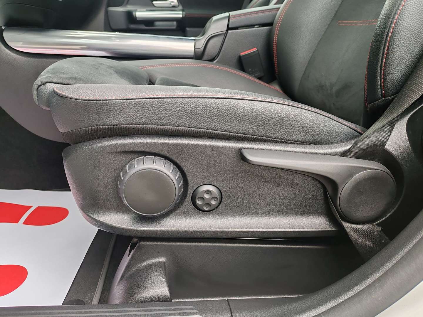 Mercedes GLA 200 AMG Line - 2024 - Joinsteer - #24