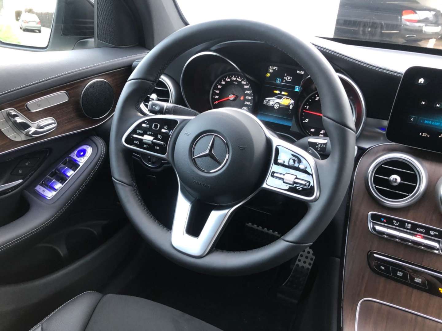 Mercedes GLC Coupé 300 4MATIC - 2024 - Joinsteer - #6