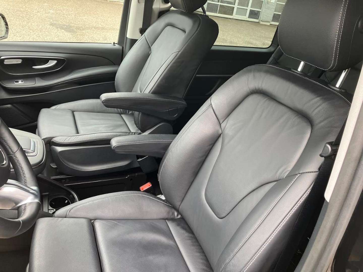 Mercedes V 300d 300 Avantgarde - 2024 - Joinsteer - #4