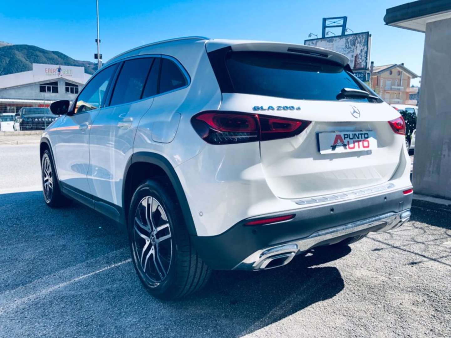 Mercedes GLA 200 Business - 2022 - Joinsteer - #1