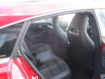 Mercedes CLA Shooting Break 200 — photo 15