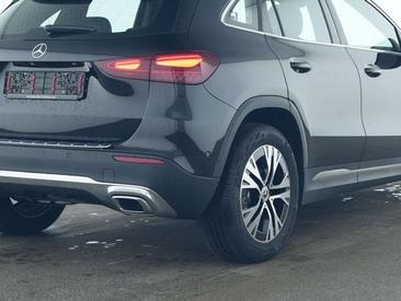Mercedes GLA 180 Progressive — photo 2