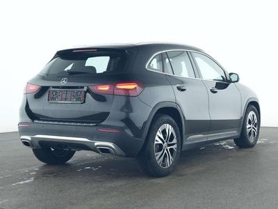 Mercedes GLA 180 Progressive