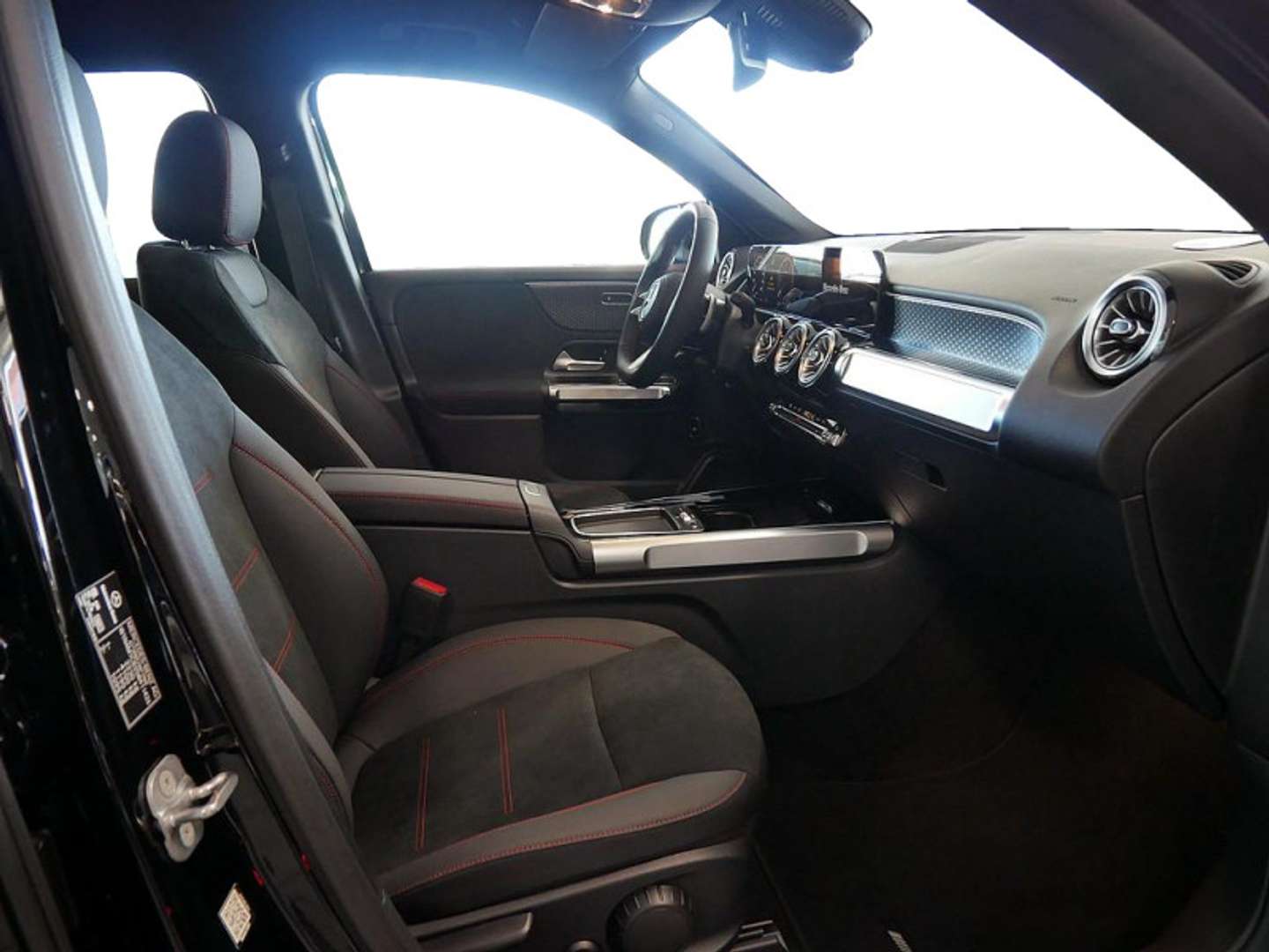 Mercedes GLB 200 AMG Line - 2025 - Joinsteer - #6