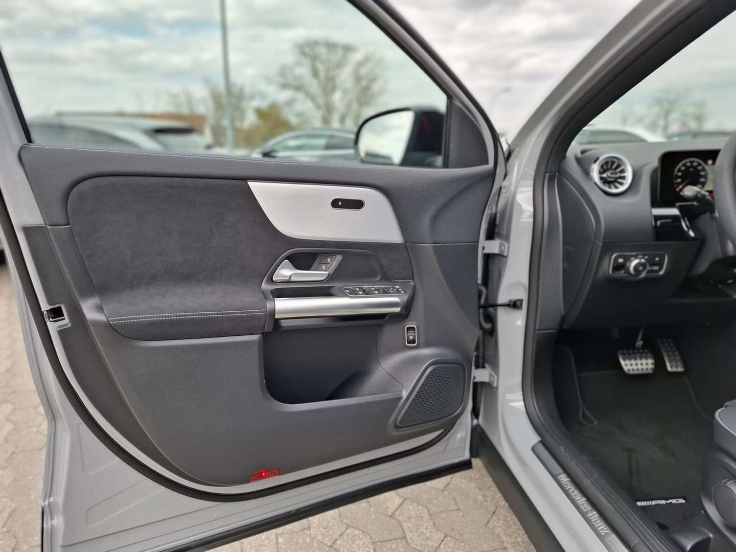 Mercedes GLA 220 AMG Line - 2025 - Joinsteer - #8