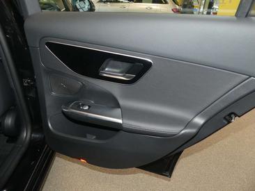 Mercedes Classe C 200 Avantgarde — photo 18