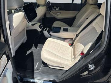 Mercedes GLS 63 AMG Line — photo 10