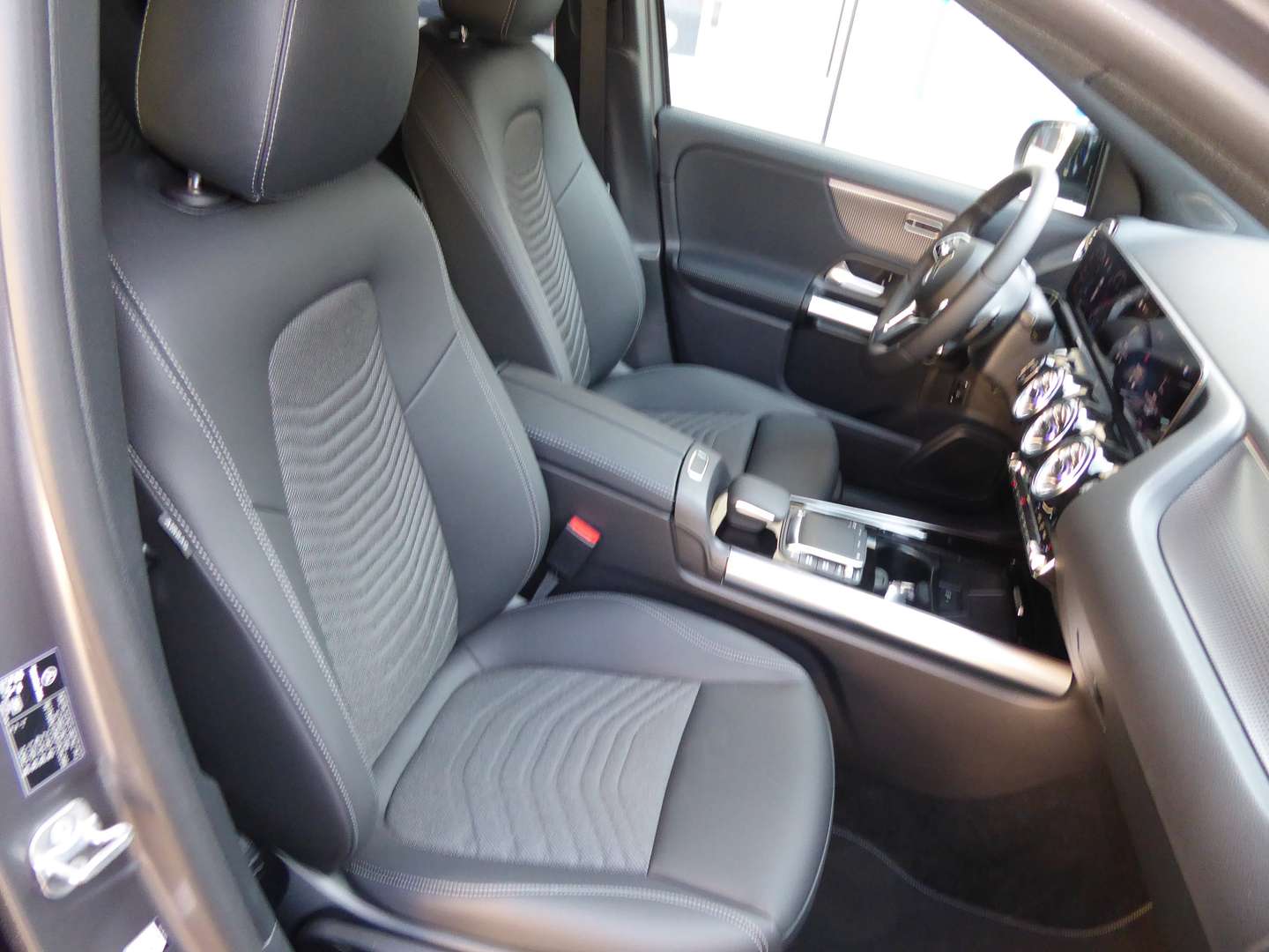 Mercedes GLA 200 - 2023 - Joinsteer - #13
