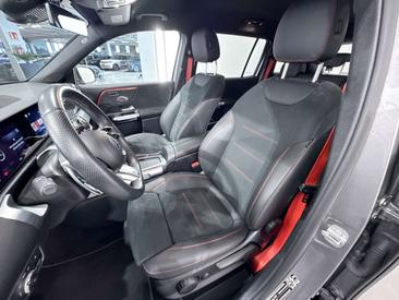 Mercedes GLB 35 AMG Line — photo 12