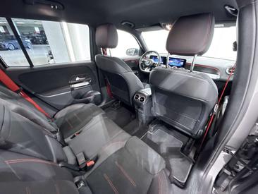 Mercedes GLB 35 AMG Line — photo 16