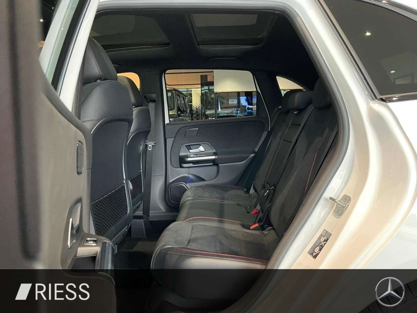 Mercedes B 220 220 AMG Line - 2025 - Joinsteer - #4