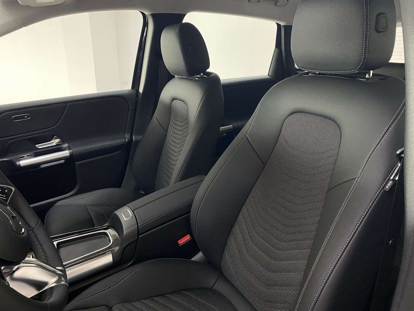 Mercedes Classe B 180 Progressive - 2025 - Joinsteer - #7