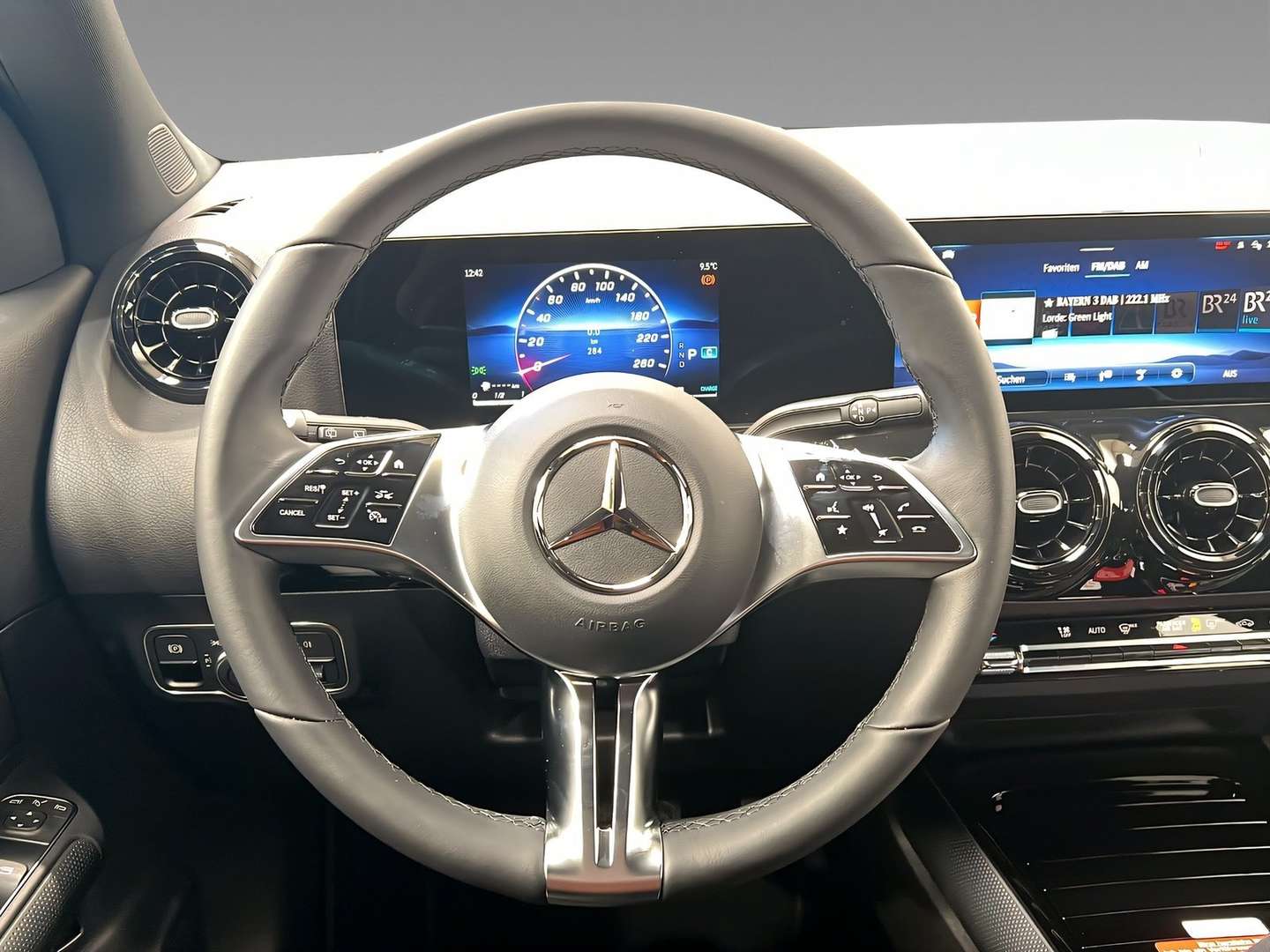 Mercedes GLA 200 - 2025 - Joinsteer - #12