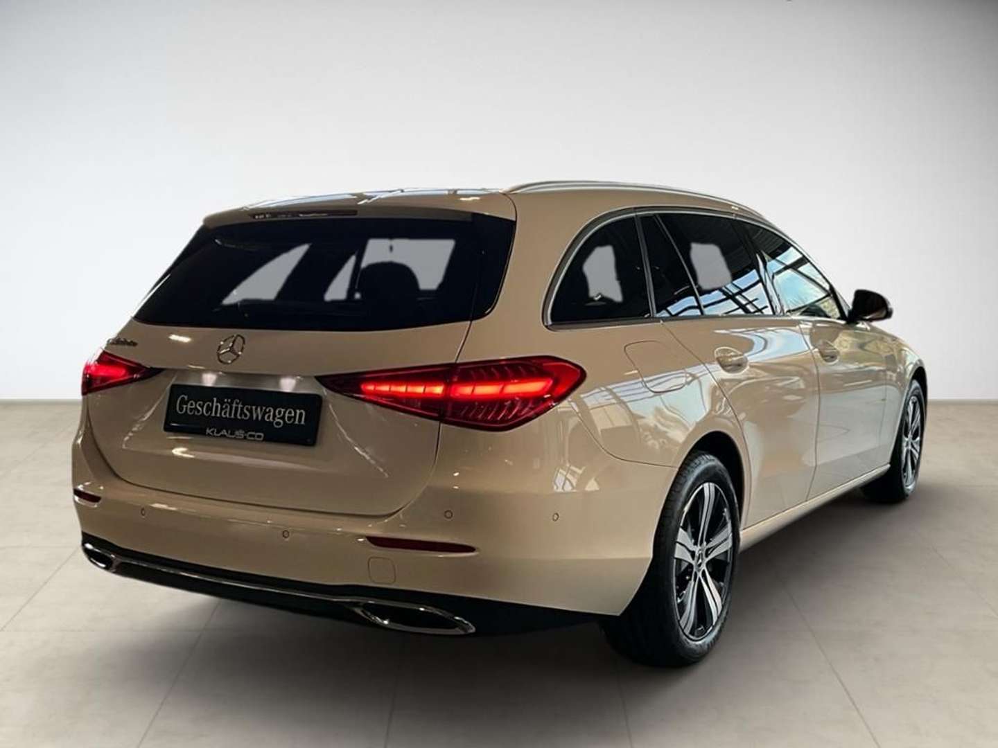 Mercedes Classe C 300de AVANTGARDE - 2025 - Joinsteer - #4