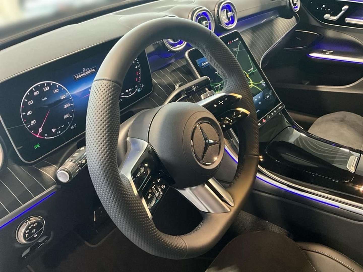 Mercedes Classe C 300 AMG-Line - 2025 - Joinsteer - #7