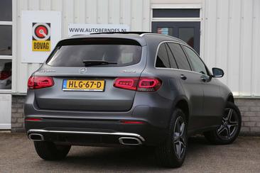 Mercedes GLC 300e 4MATIC PHEV — photo 2