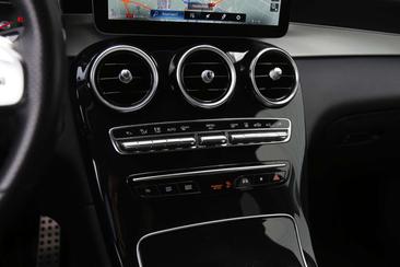 Mercedes GLC 300e 4MATIC PHEV — photo 48