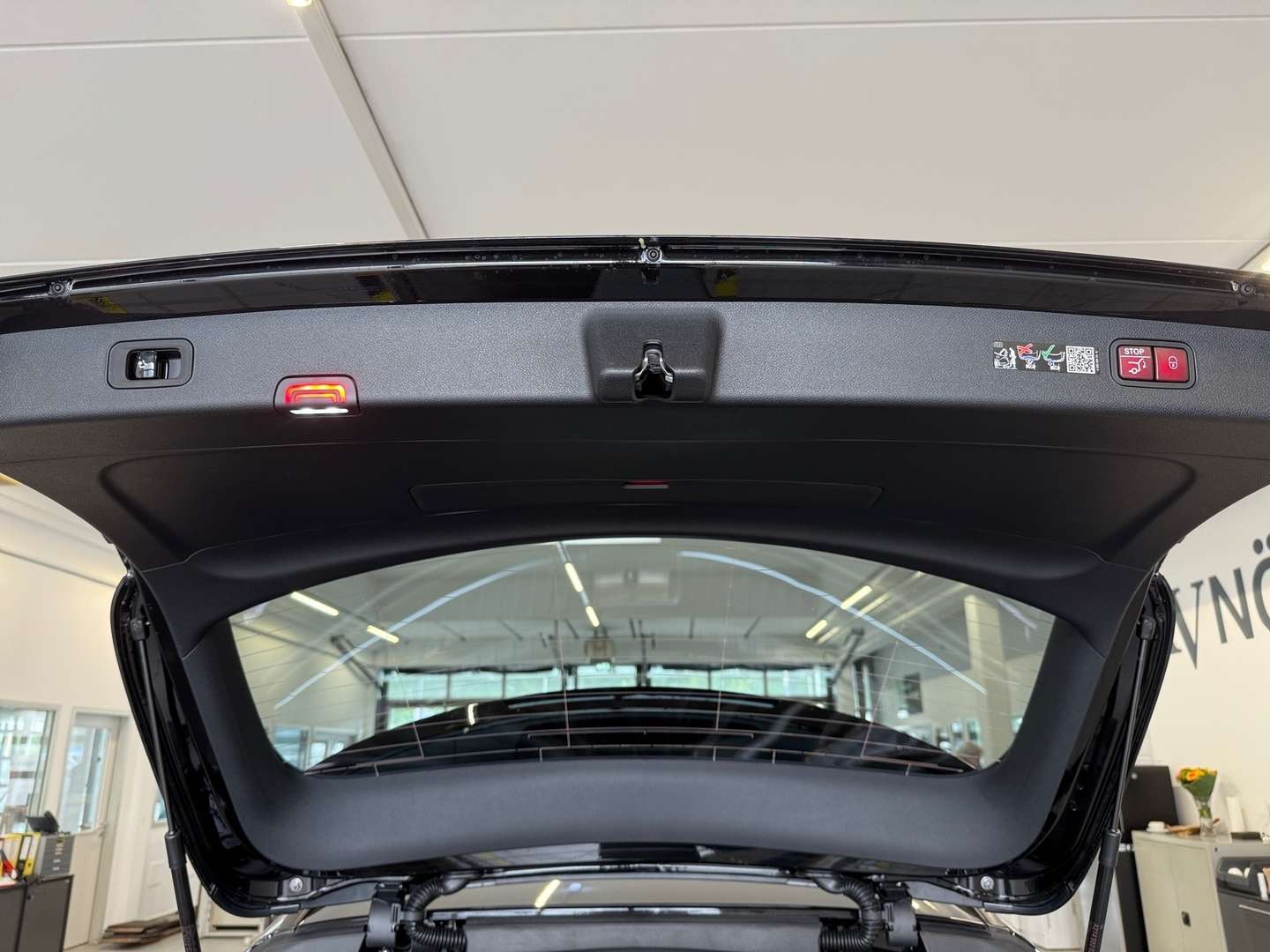 Mercedes Classe E 300 Business - 2025 - Joinsteer - #23