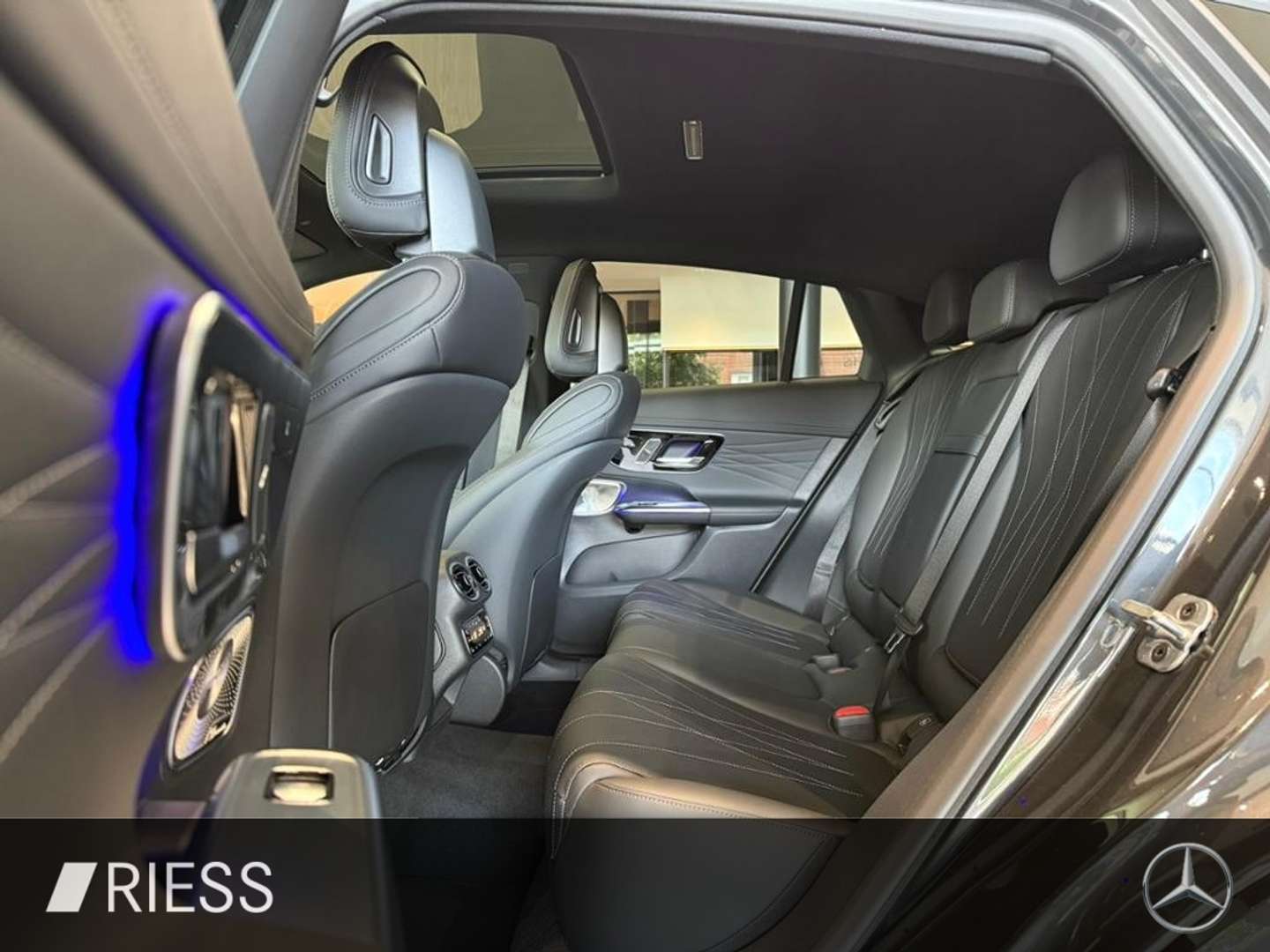 Mercedes GLC Coupé 450 AMG Line - 2025 - Joinsteer - #4