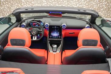 Mercedes SL 55 AMG Line — photo 18