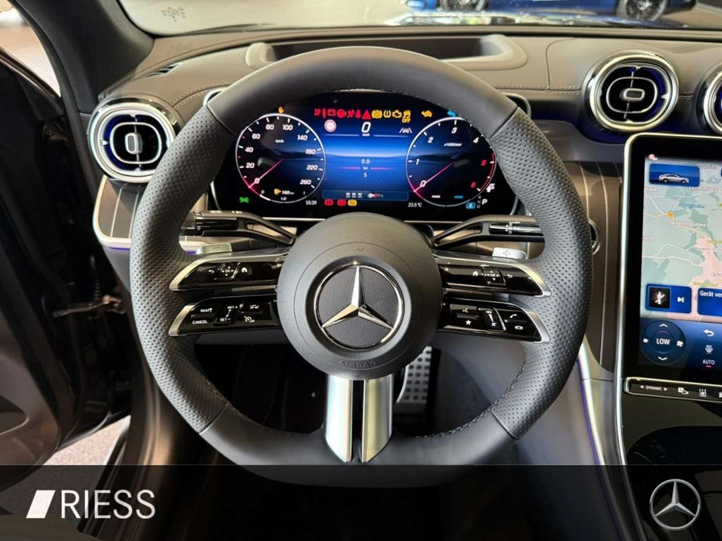 Mercedes GLC Coupé 450 AMG Line - 2025 - Joinsteer - #14