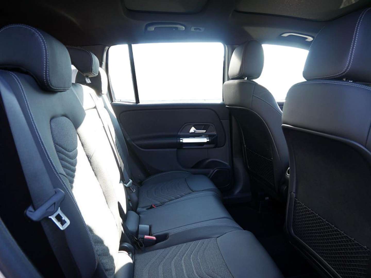 Mercedes GLB 200 Progressive - 2025 - Joinsteer - #5