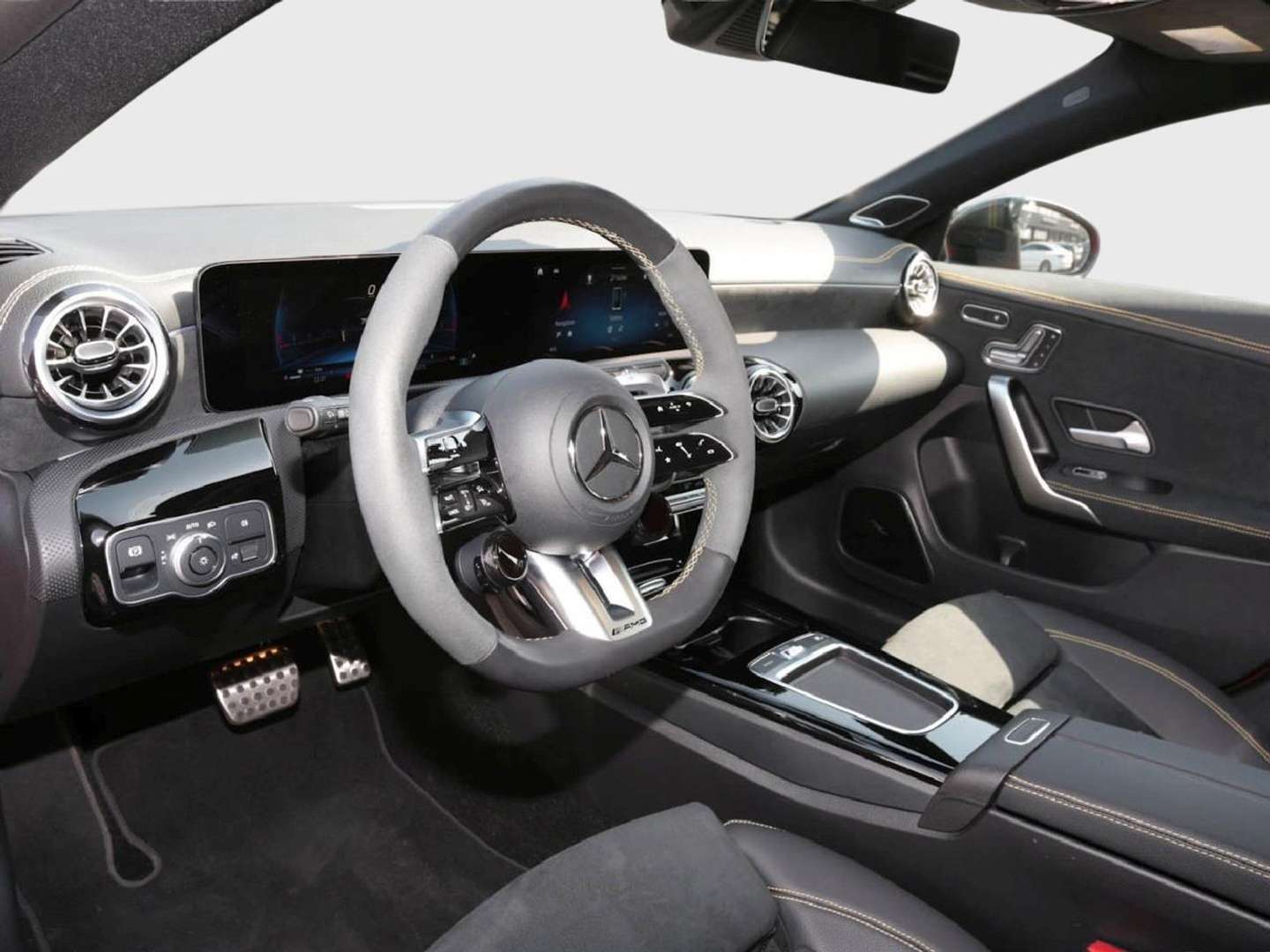 Mercedes CLA Shooting Break 45 AMG Line - 2025 - Joinsteer - #5