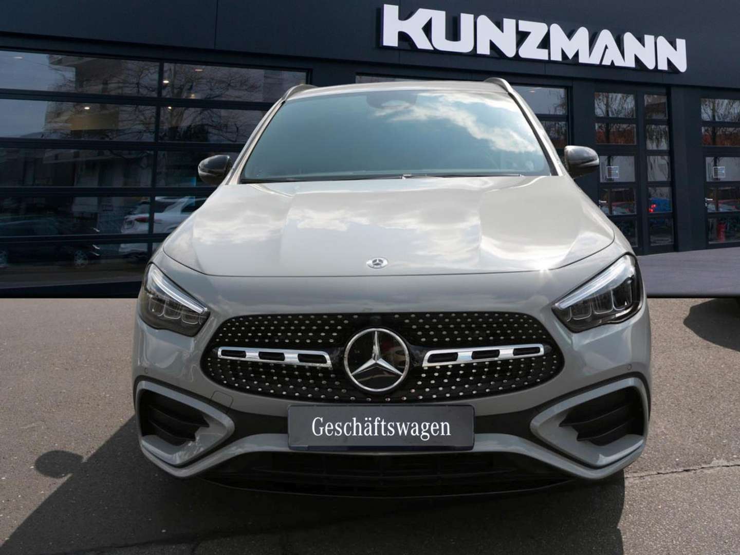 Mercedes GLA 180 AMG Line - 2025 - Joinsteer - #2
