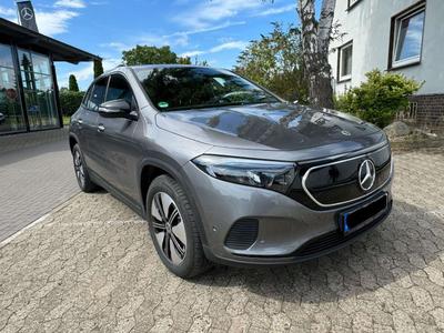 Mercedes EQA 250
