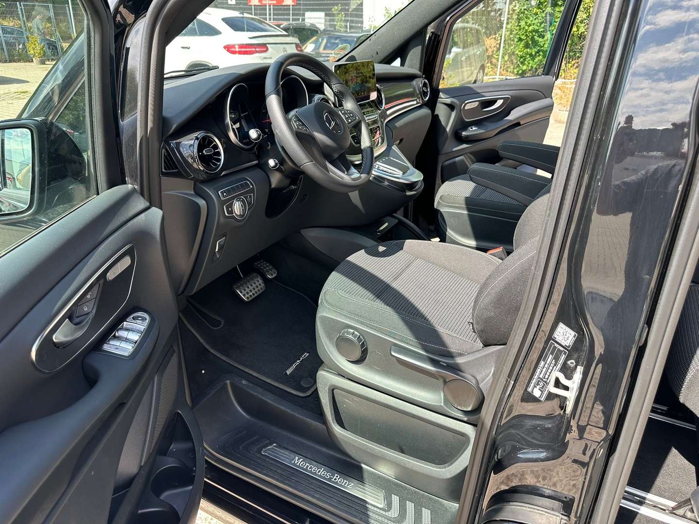 Mercedes V 300 AMG Line - 2023 - Joinsteer - #8
