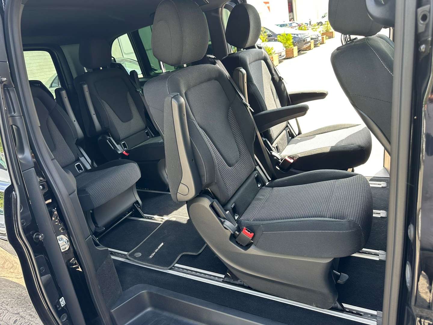 Mercedes V 300 AMG Line - 2023 - Joinsteer - #11