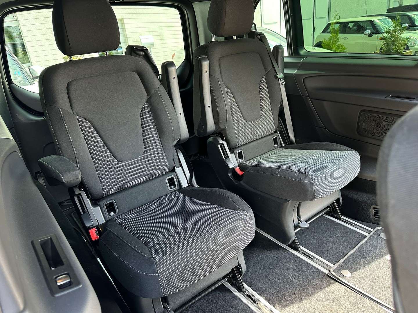 Mercedes V 300 AMG Line - 2023 - Joinsteer - #13