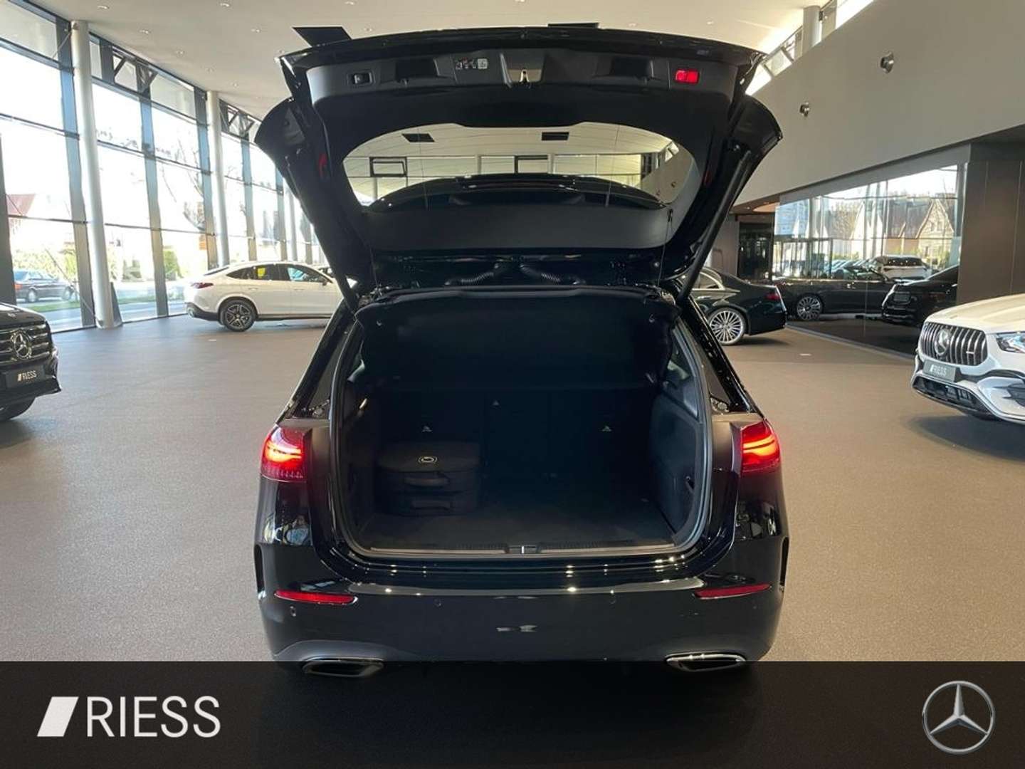 Mercedes B 250 E 250 AMG Line - 2025 - Joinsteer - #17