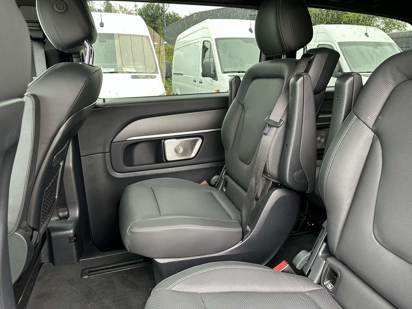 Mercedes V 300 300 Avantgarde - 2025 - Joinsteer - #7