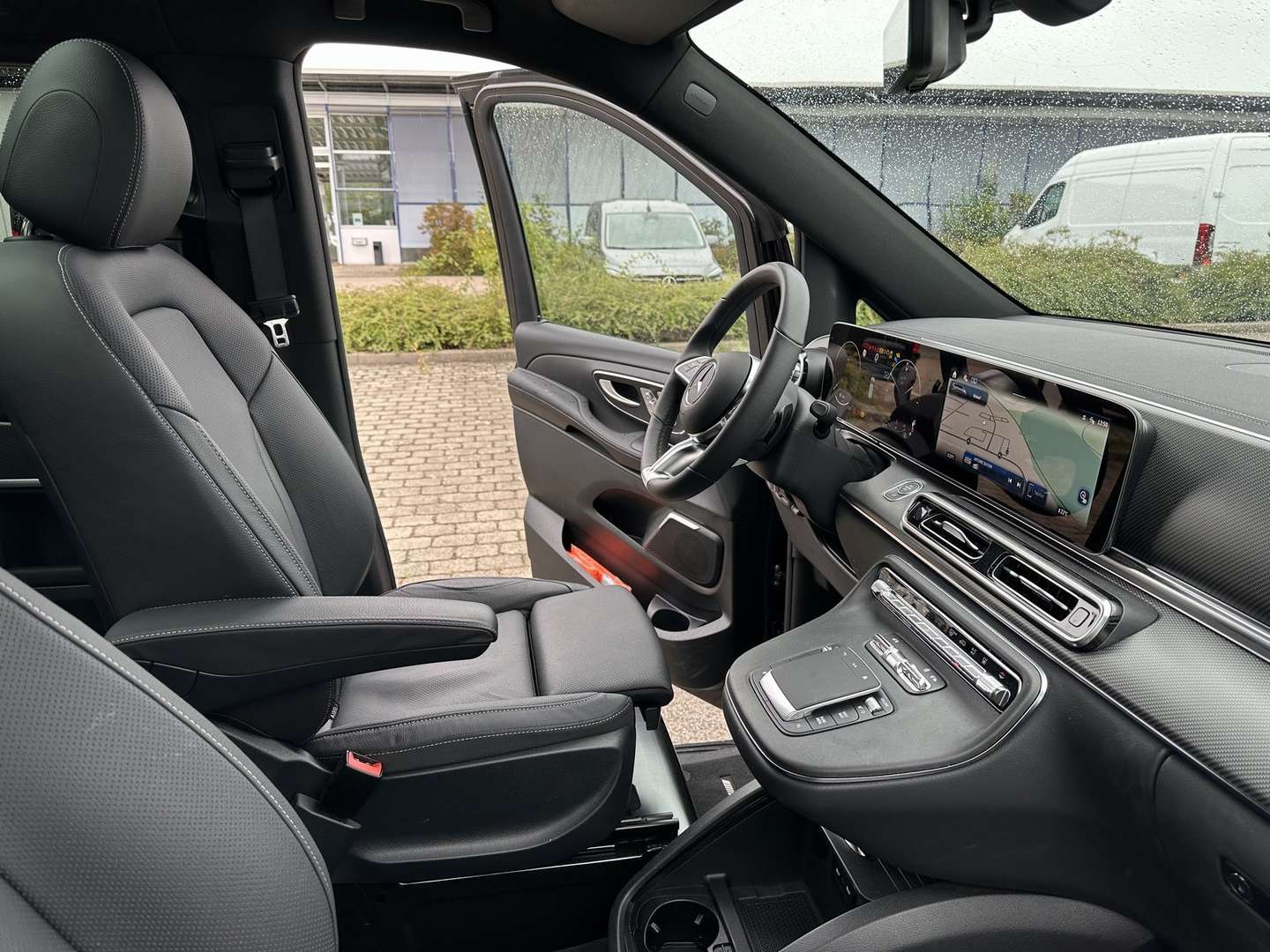 Mercedes V 300 300 Avantgarde - 2025 - Joinsteer - #9