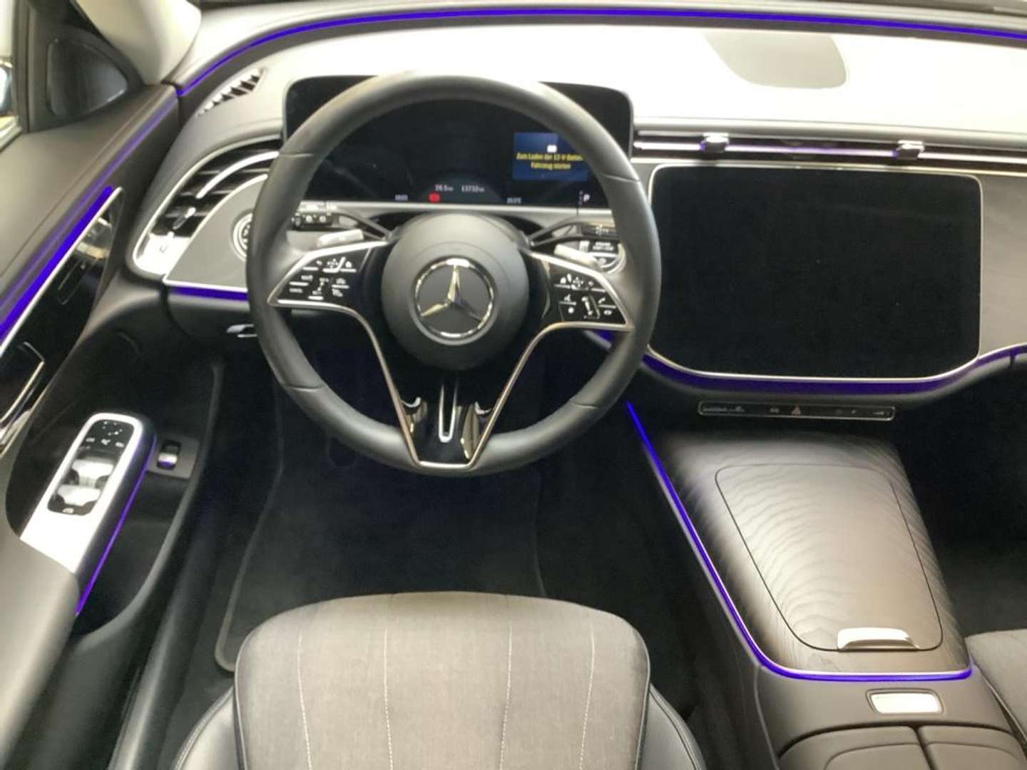 Mercedes Classe E 220 Avantgarde - 2024 - Joinsteer - #12