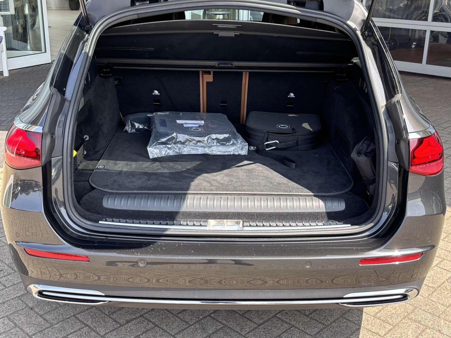 Mercedes Classe E 300 Avantgarde - 2024 - Joinsteer - #11