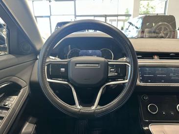Land Rover Range Rover Evoque P300e S — photo 11