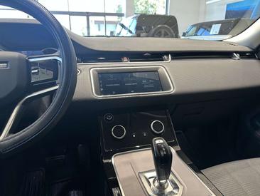 Land Rover Range Rover Evoque P300e S — photo 12